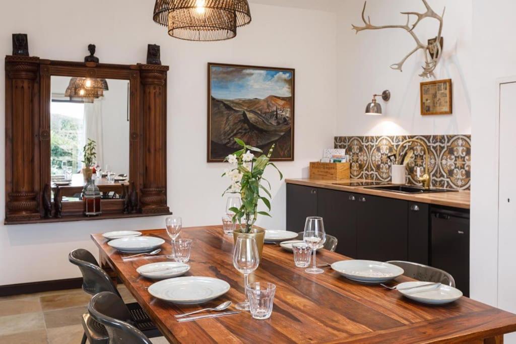 Stylish Cottage In The Pewsey Vale มาร์ลบะระ ภายนอก รูปภาพ