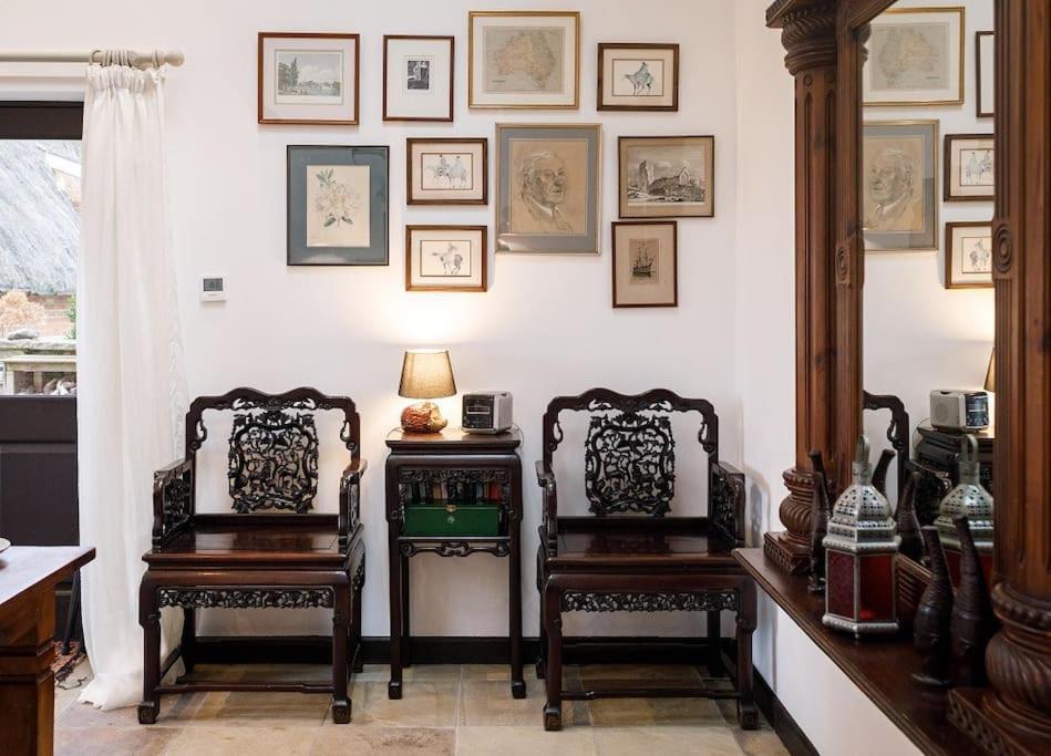 Stylish Cottage In The Pewsey Vale มาร์ลบะระ ภายนอก รูปภาพ